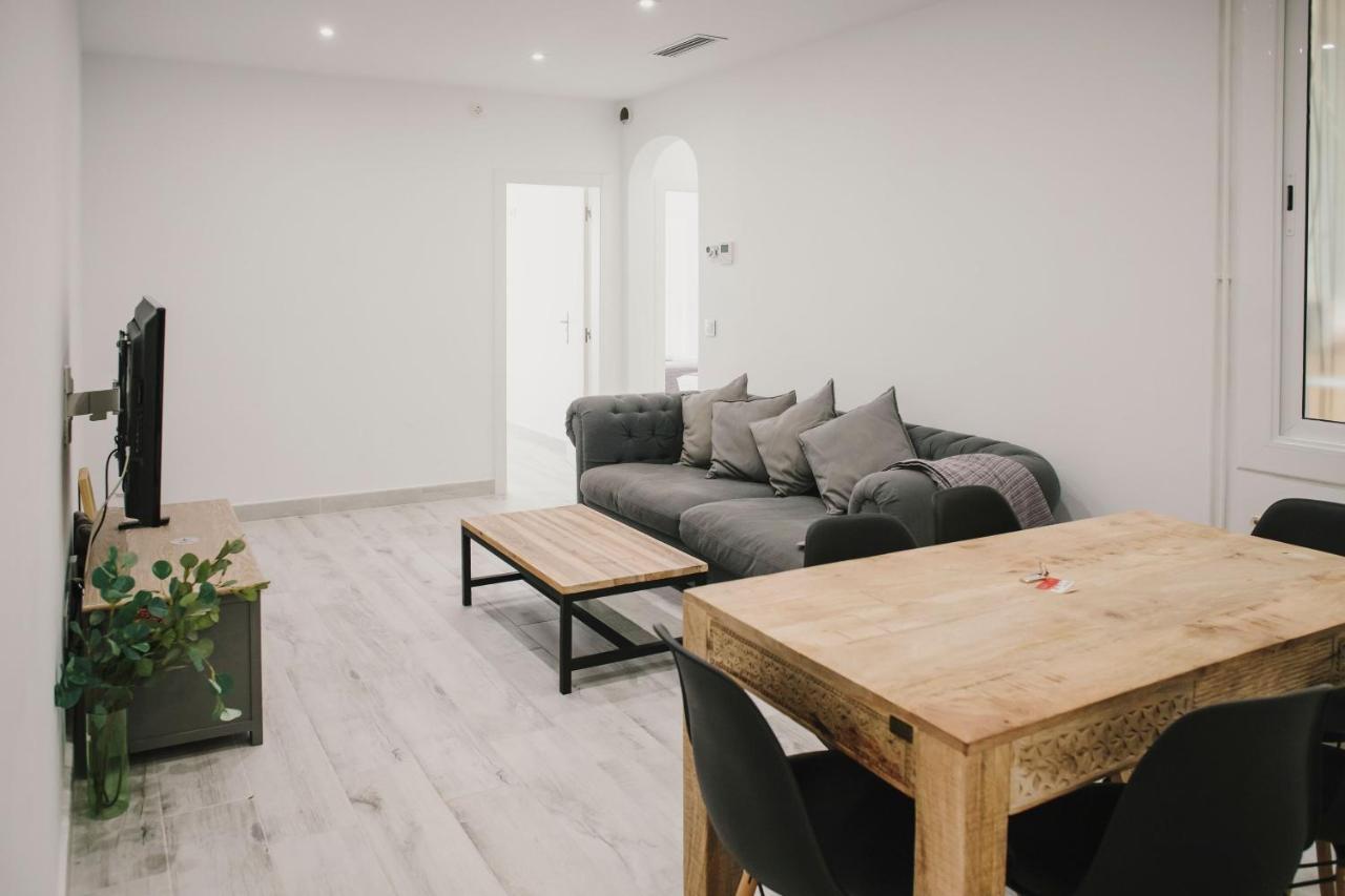 Bbarcelona Fira Superior Flats Apartment Luaran gambar