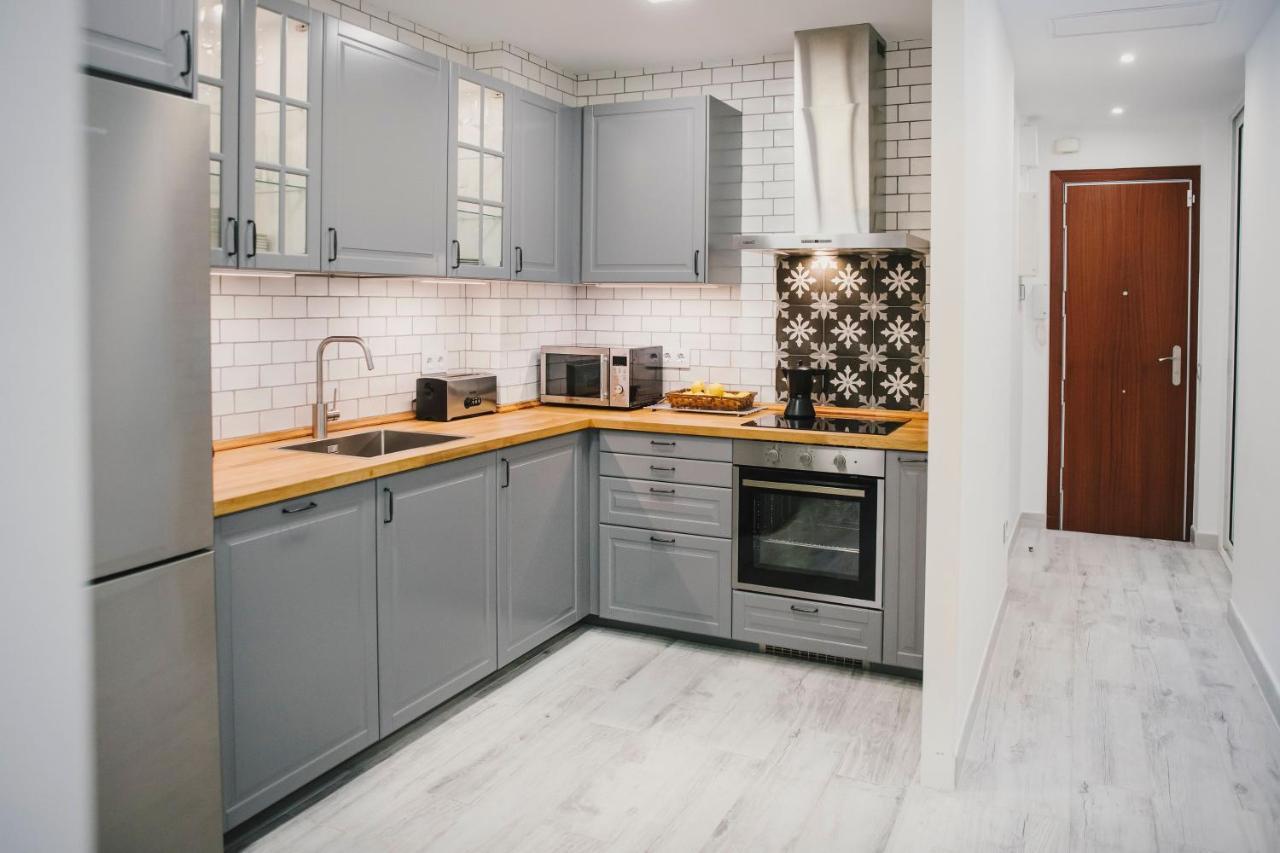 Bbarcelona Fira Superior Flats Apartment Luaran gambar