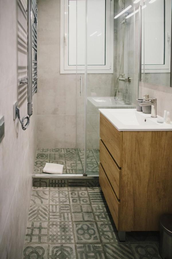 Bbarcelona Fira Superior Flats Apartment Luaran gambar