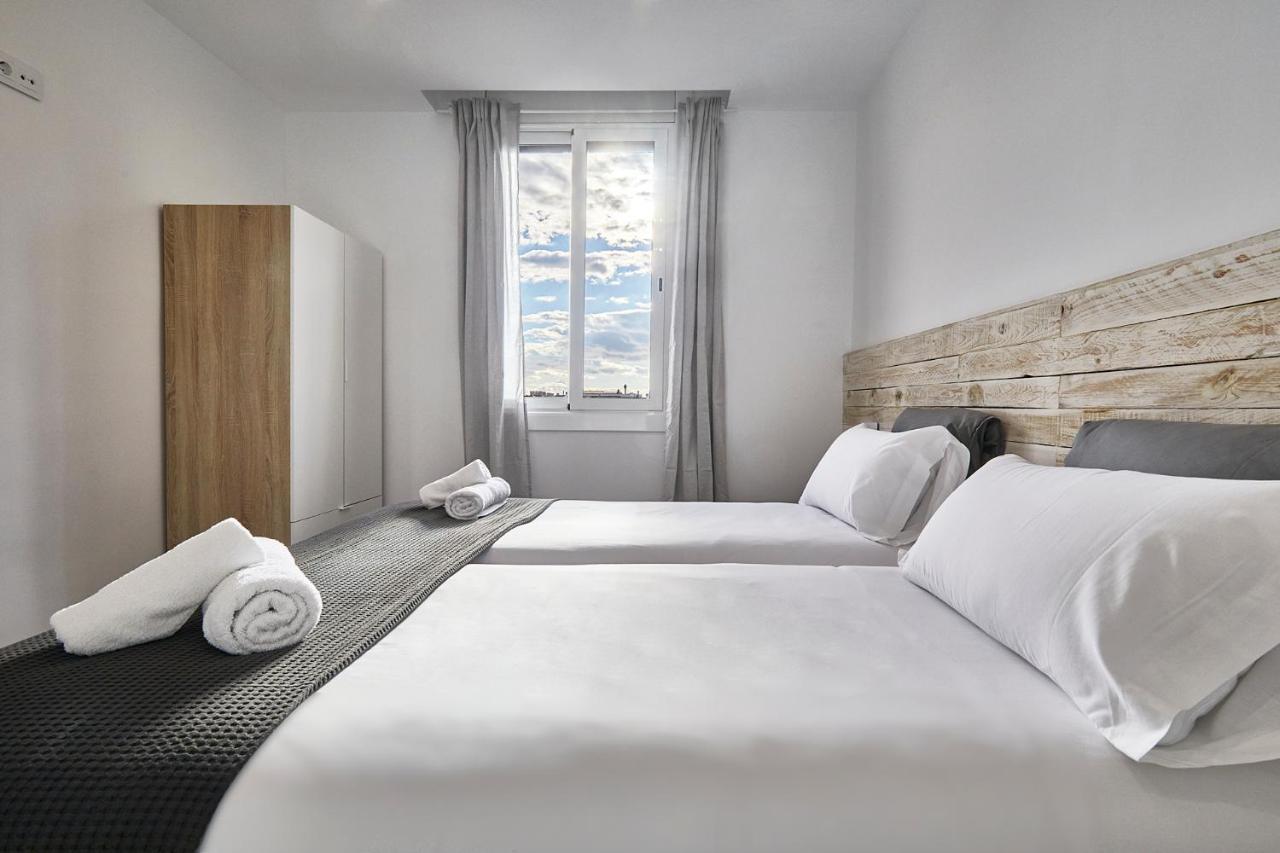 Bbarcelona Fira Superior Flats Apartment Luaran gambar