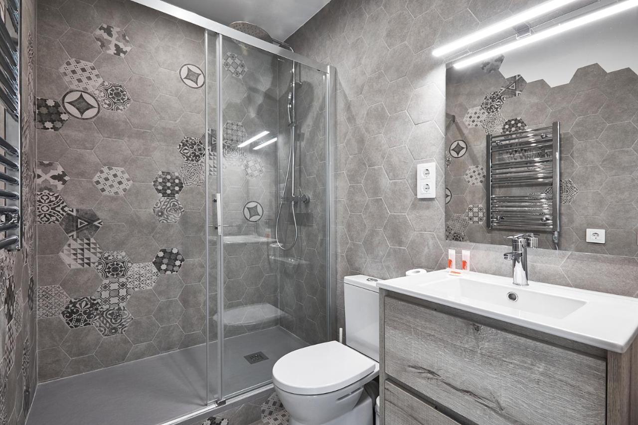 Bbarcelona Fira Superior Flats Apartment Luaran gambar