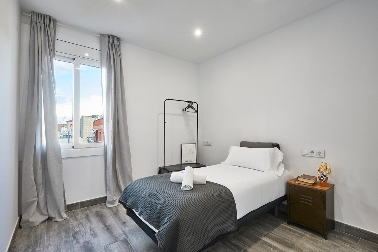 Bbarcelona Fira Superior Flats Apartment Luaran gambar