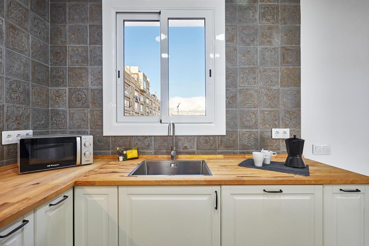 Bbarcelona Fira Superior Flats Apartment Luaran gambar