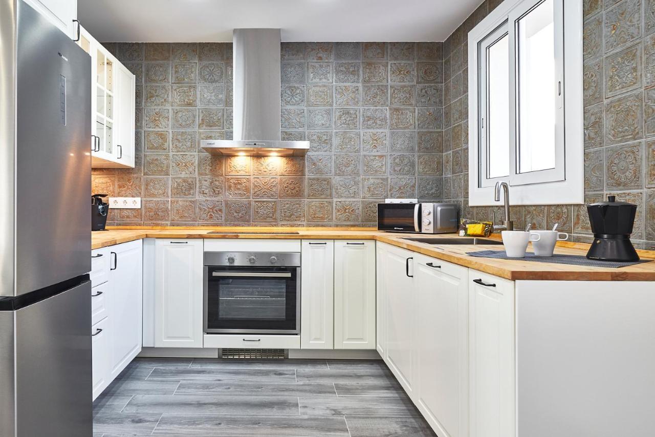 Bbarcelona Fira Superior Flats Apartment Luaran gambar